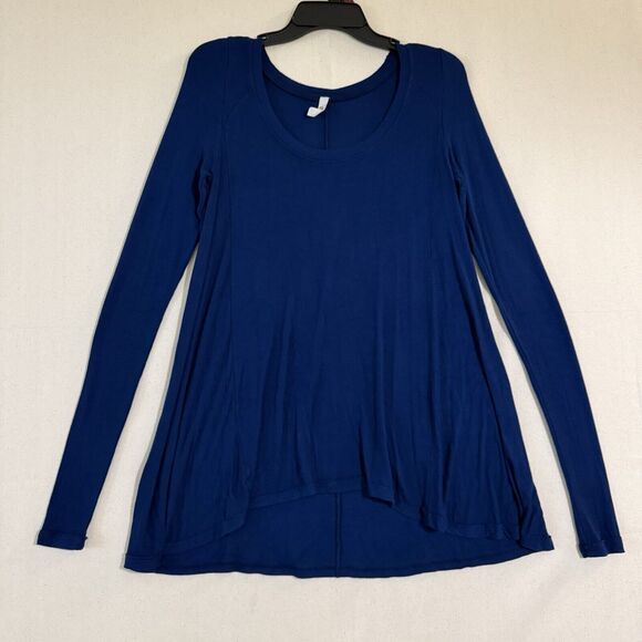 Free People Shirt Women Small Blue Knit Asymmetrical Flowy Boho Pullover - Picture 1 of 9